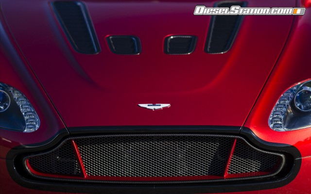 Aston Martin V12 Vantage S 2014 Widescreen Picture #38 Aston Martin V12 Vantage S 2014 Widescreen Picture #38